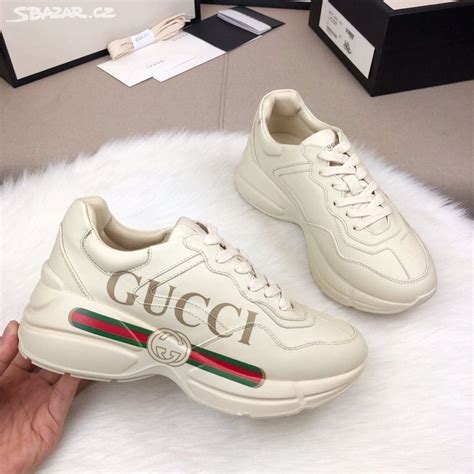 gucci boty